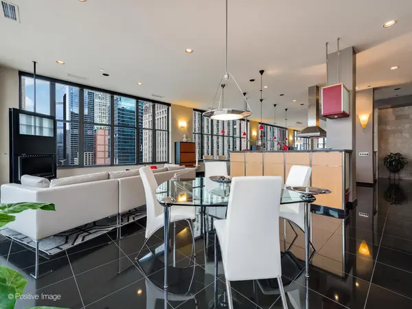 333 W Hubbard ST #1006, Chicago, IL 60654