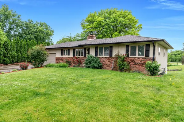 11822 3rd ST, Milan, IL 61264