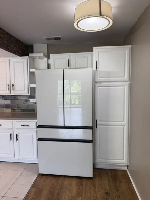 6700 S Brainard AVE #411, Countryside, IL 60525