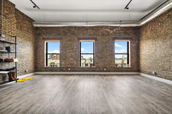 1572 N Milwaukee AVE #F, Chicago, IL 60622