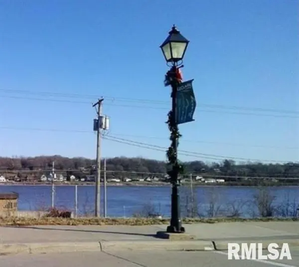 Lot A B C D N CODY RD, Leclaire, IA 52753