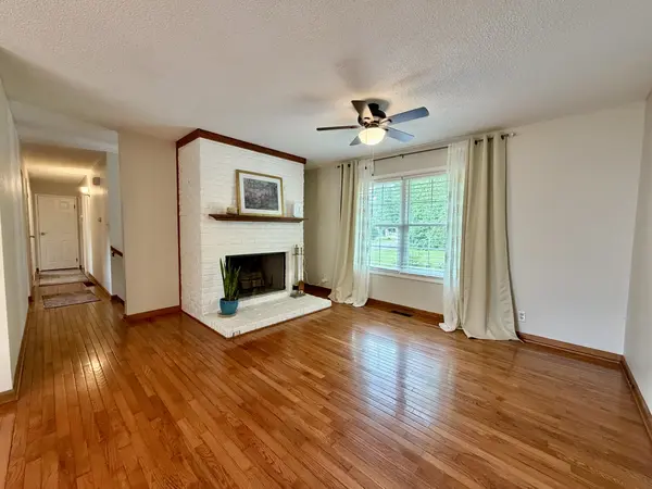 101 N Rod LN, Carbondale, IL 62901