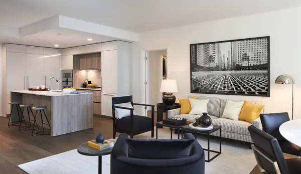 211 N Harbor DR #2403, Chicago, IL 60601