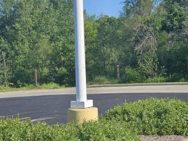 Lot 1 Richmond RD N, Mchenry, IL 60050