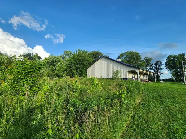6408 N 1850 BLVD, Mount Carmel, IL 62863