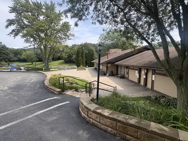 57 Vail Colony ST #7, Fox Lake, IL 60020