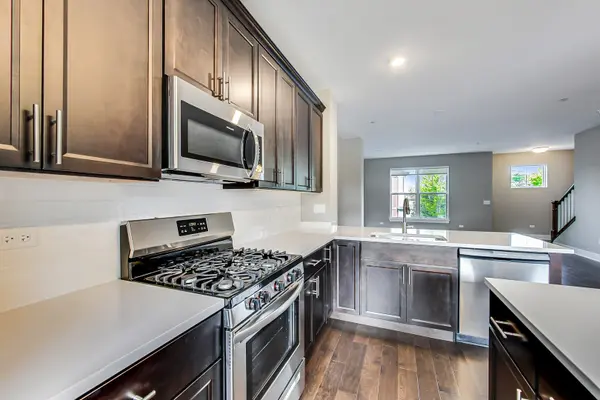 20 Webster AVE #C, Highwood, IL 60040