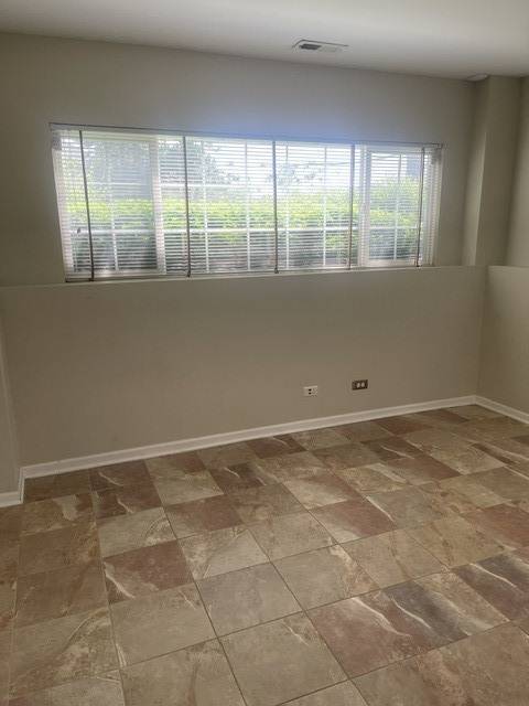 631 Pheasant TRL, St. Charles, IL 60174