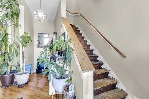 2114 S Trumbull AVE, Chicago, IL 60623