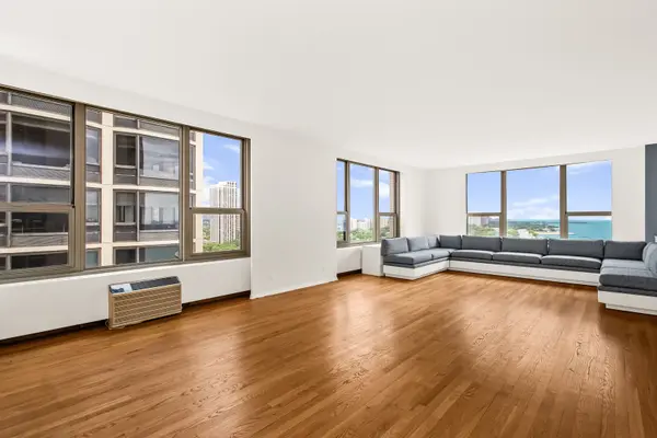 1550 N LAKE SHORE DR #20G, Chicago, IL 60610