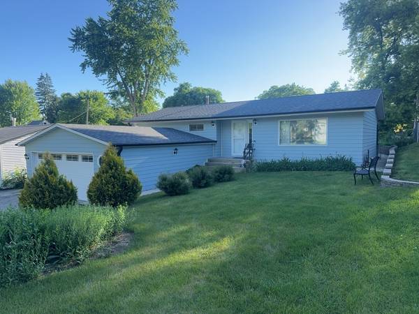 3829 EASTWAY DR, Island Lake, IL 60042