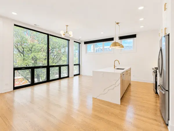 1653 W Division ST #2, Chicago, IL 60622