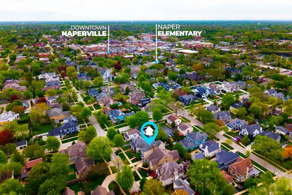 516 W Franklin AVE, Naperville, IL 60540