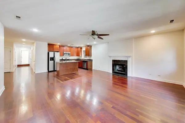6835 S Cornell AVE #2S, Chicago, IL 60649