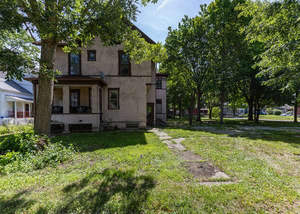 728 21st ST, Rock Island, IL 61201