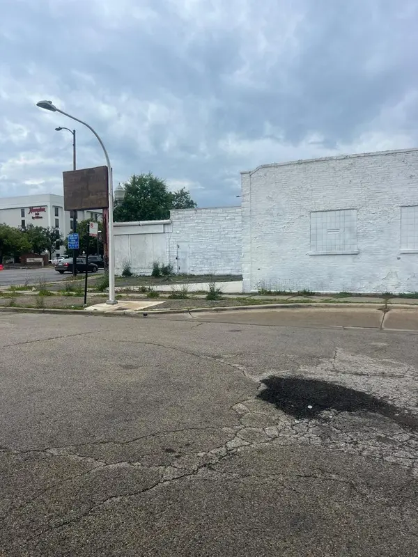 6555 S CICERO AVE, Chicago, IL 60638