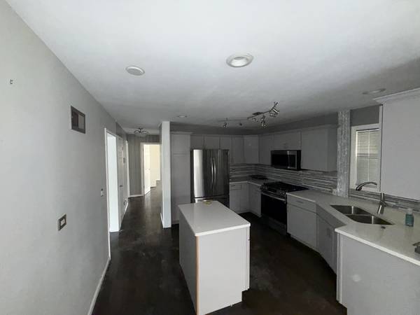 7 W 148th ST, Dolton, IL 60419