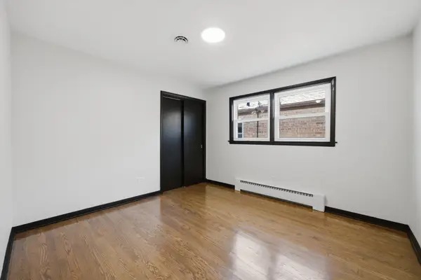 3907 W Marquette RD, Chicago, IL 60629