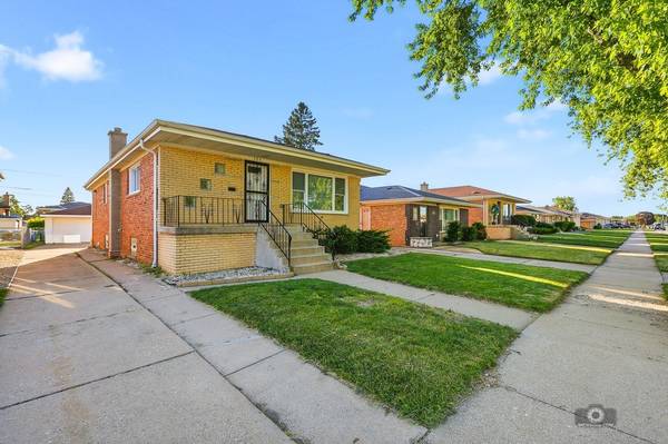 394 Calhoun AVE, Calumet City, IL 60409