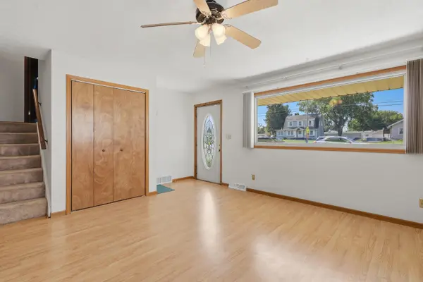 3224 W Locust ST, Davenport, IA 52804