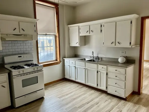 2259 S Western AVE, Chicago, IL 60608