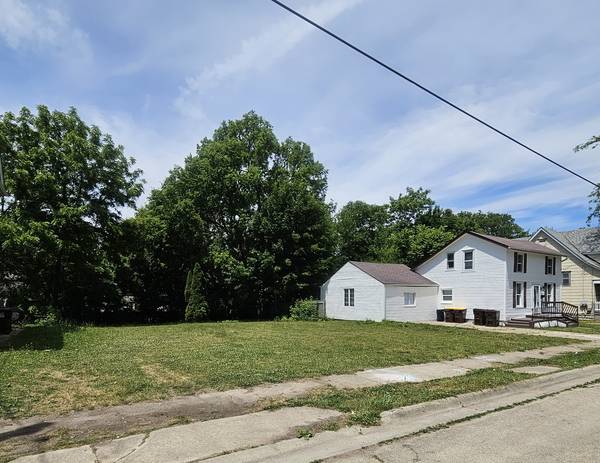 218 OAKWOOD AVE, Rockford, IL 61101
