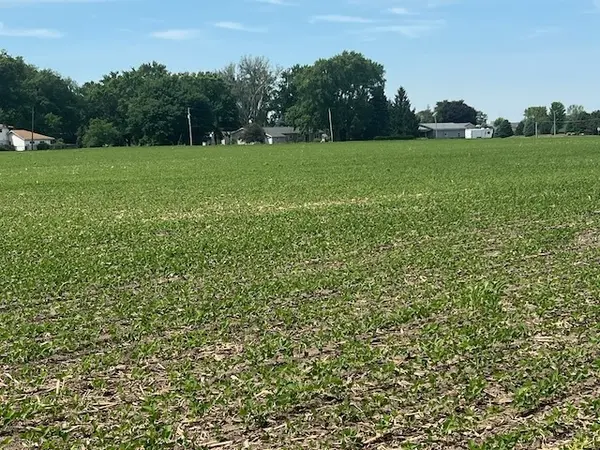 00 Scott Park RD, Eldridge, IA 52748