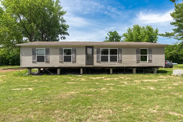 17203 #9 Blacktop, West Frankfort, IL 62896