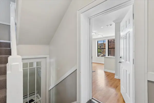 741 W Cornelia AVE #N1, Chicago, IL 60657