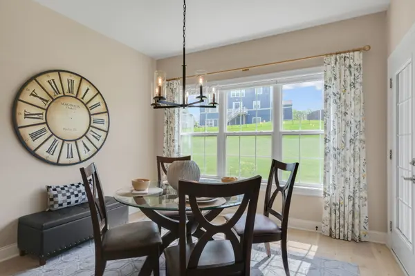 12215 Copper Ridge DR, Lemont, IL 60439