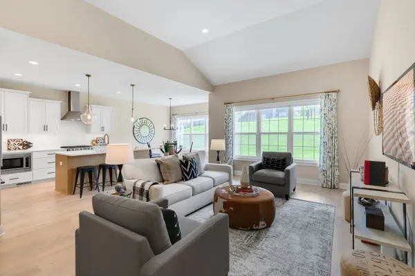 12215 Copper Ridge DR, Lemont, IL 60439