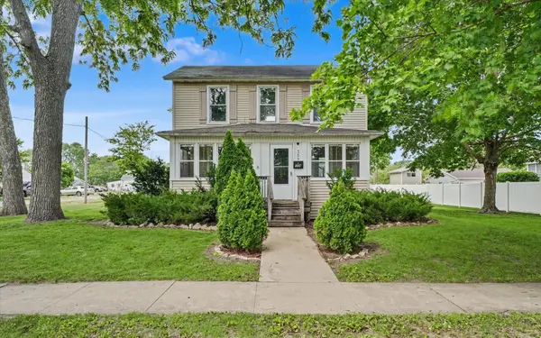 359 W State ST, Paxton, IL 60957