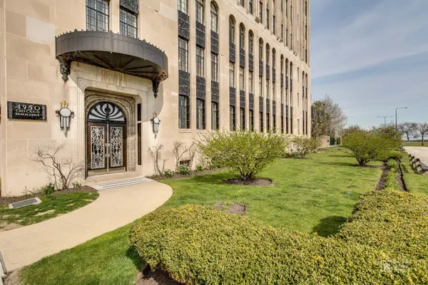 4950 S Chicago Beach DR #11A, Chicago, IL 60615