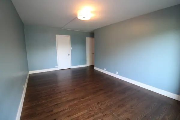 7061 N Kedzie AVE #116, Chicago, IL 60645