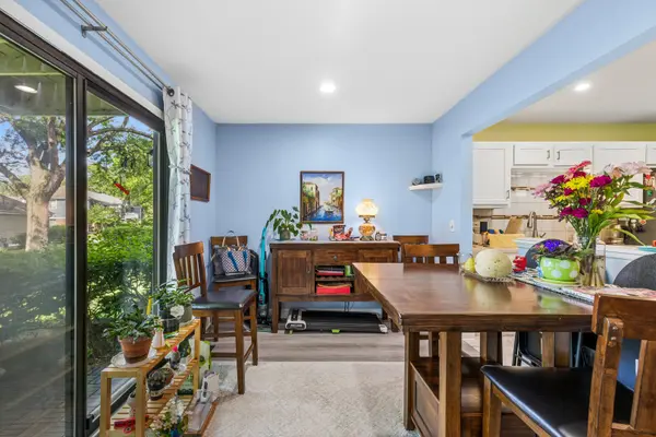 1544 WILLIAMSBURG DR #B1, Schaumburg, IL 60193