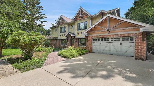 827 S Arlington Heights RD, Arlington Heights, IL 60005