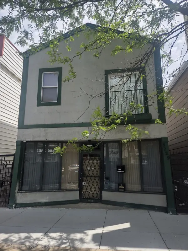8729 S Commercial AVE, Chicago, IL 60617