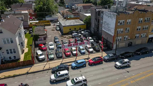 2051 N Cicero AVE, Chicago, IL 60639