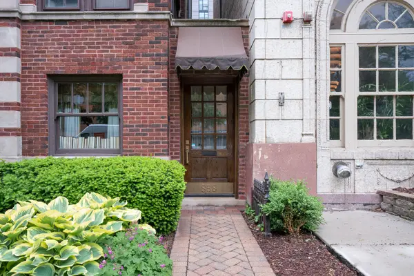 856 Hinman AVE #G, Evanston, IL 60202