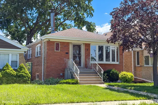 7847 Mason AVE, Burbank, IL 60459