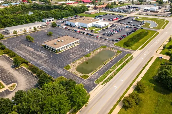 1910 Moreland BLVD, Champaign, IL 61822