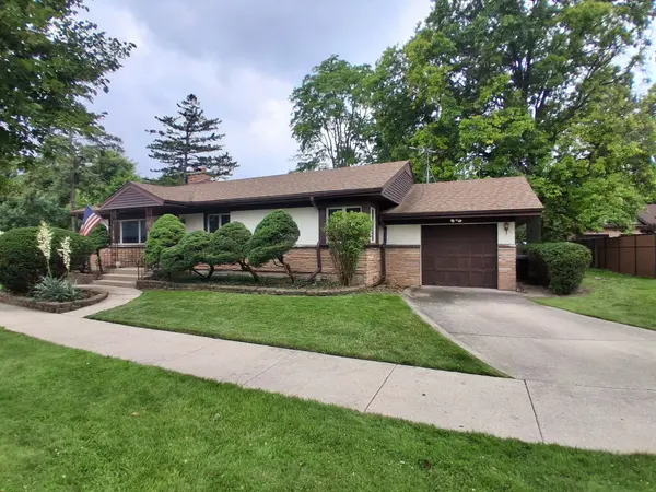1400 Park Ridge BLVD, Park Ridge, IL 60068
