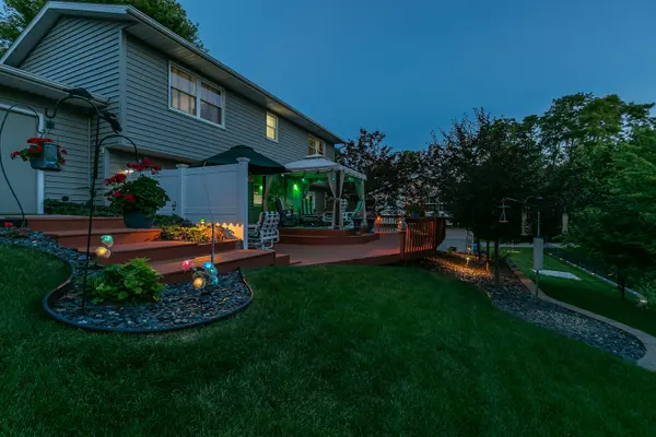 4713 5th Street A ST, East Moline, IL 61244