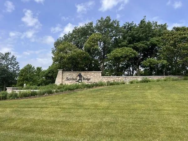 1340 Cornell CIR, Sugar Grove, IL 60554
