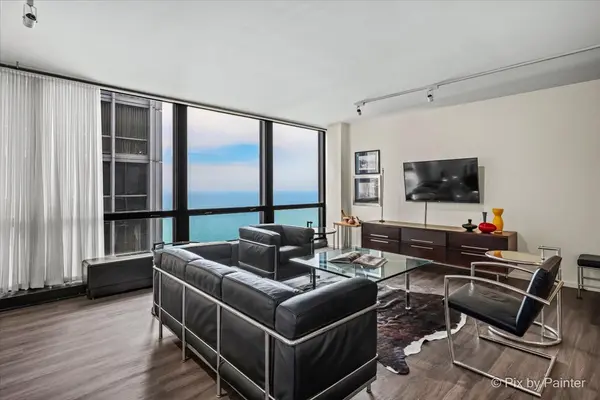900 N LAKE SHORE DR #2303, Chicago, IL 60611