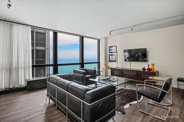 900 N LAKE SHORE DR #2303, Chicago, IL 60611