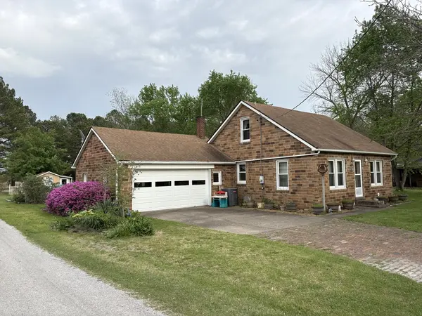 1232 Dallas RD, Murphysboro, IL 62966