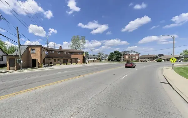 4300 Amelia AVE, Lyons, IL 60534