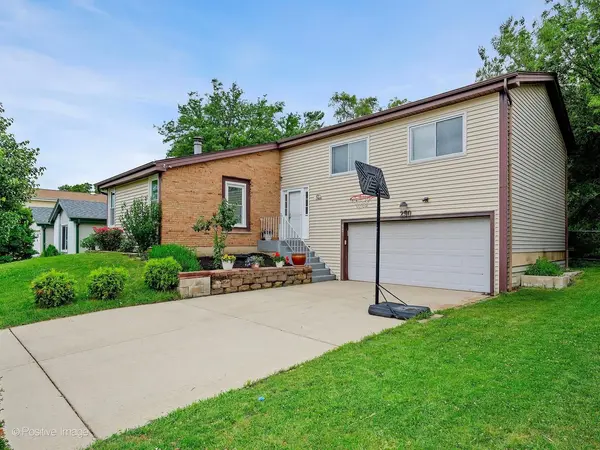 290 LOVELAND DR,  Glendale Heights,  IL 60139