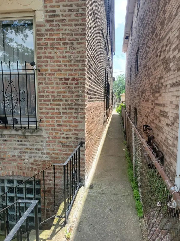 1339 W 31st ST, Chicago, IL 60608